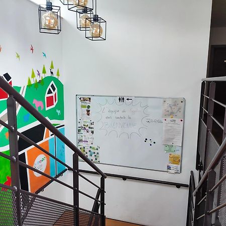 Le Fagotin - Youth Hostel Стумон Экстерьер фото