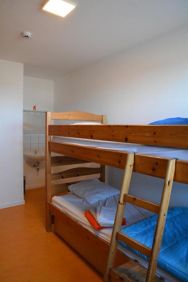 Le Fagotin - Youth Hostel Стумон Экстерьер фото