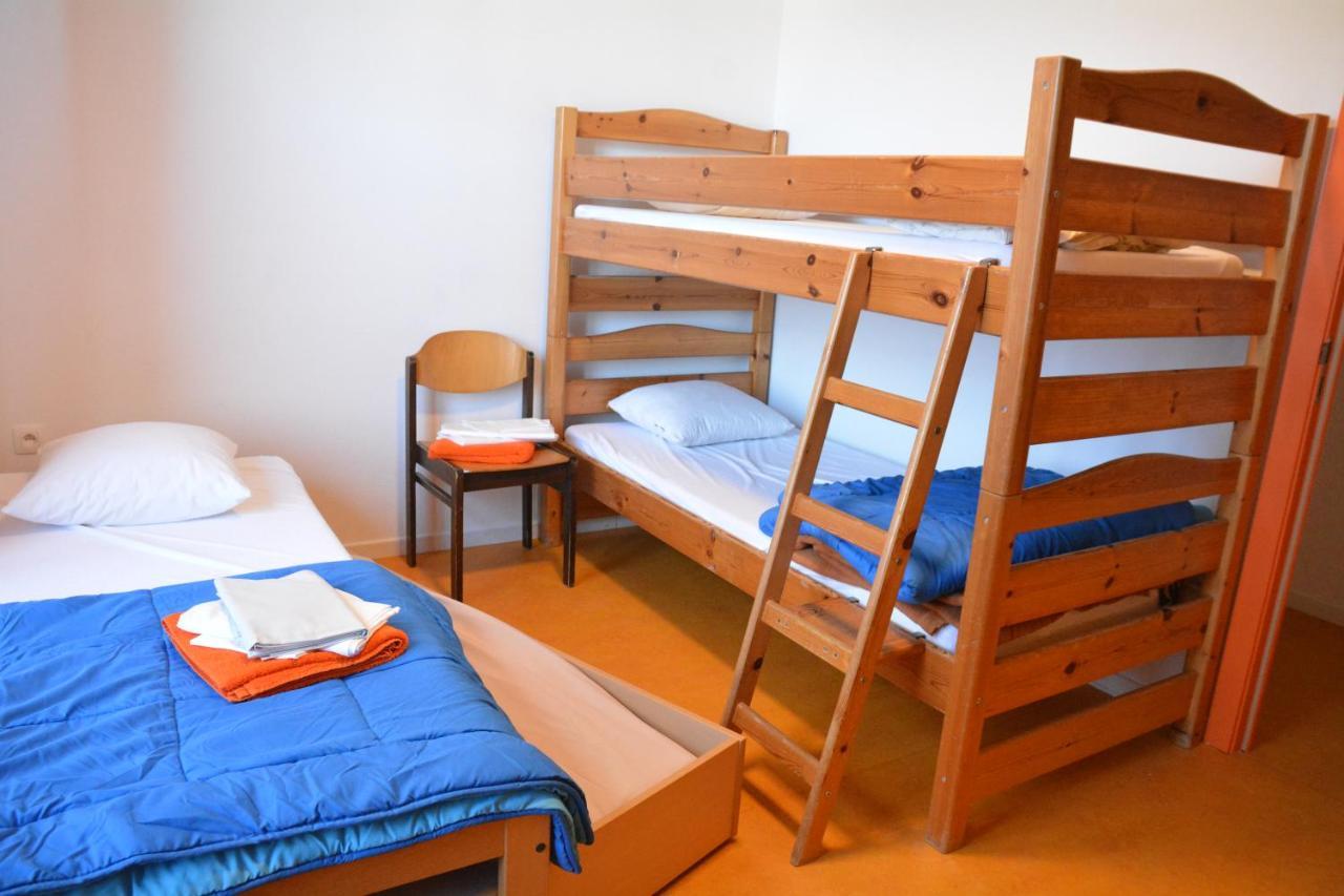 Le Fagotin - Youth Hostel Стумон Экстерьер фото