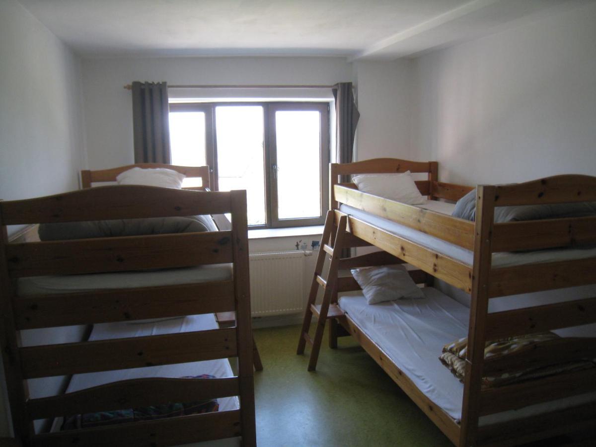Le Fagotin - Youth Hostel Стумон Экстерьер фото