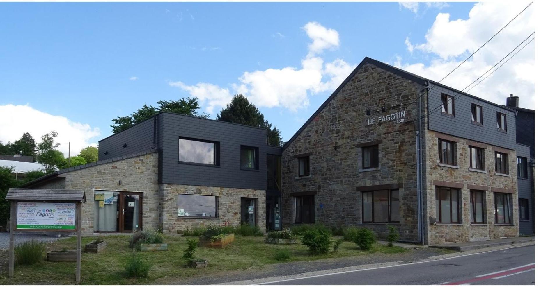 Le Fagotin - Youth Hostel Стумон Экстерьер фото