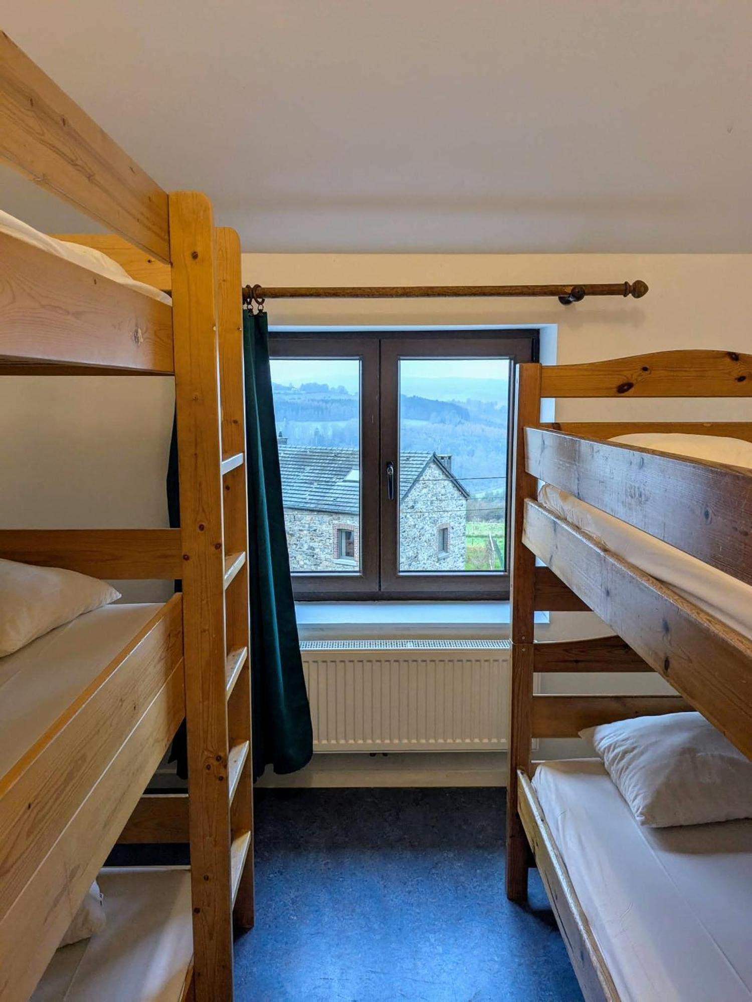 Le Fagotin - Youth Hostel Стумон Экстерьер фото